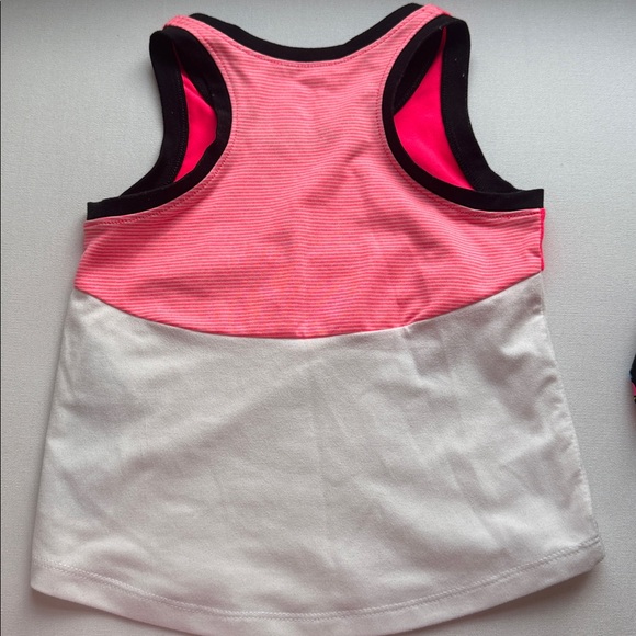 Nike girls 3T tank and shorts outfit - Picture 6 of 6